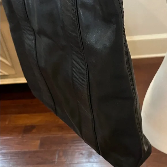 Tory Burch black Leather Tote Bag - Picture 14 of 16